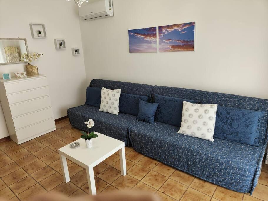 גיארדיני נאקסוס Appartamento Da Nella מראה חיצוני תמונה